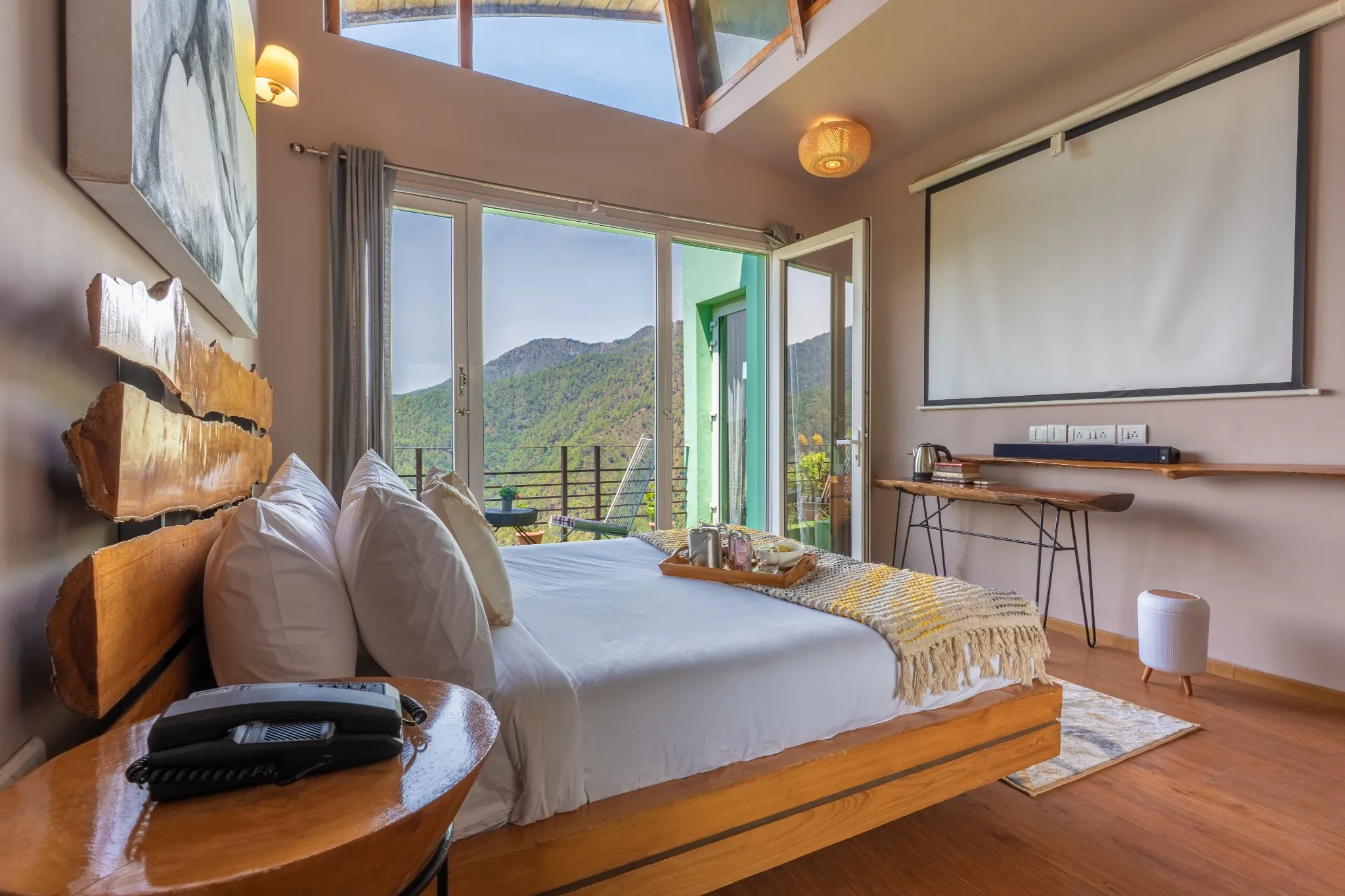 Kartik Room